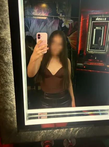 Bianca, 18