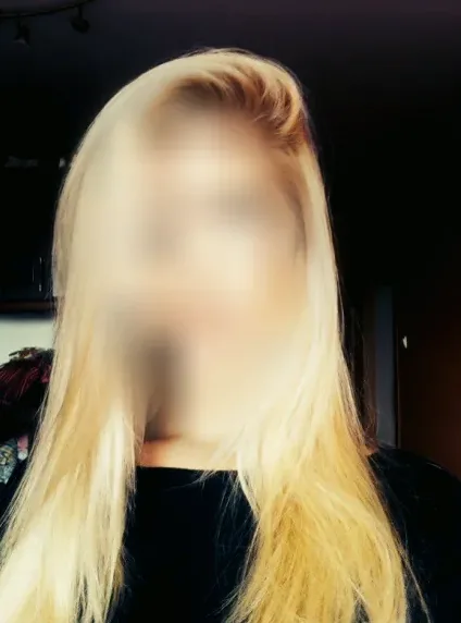 Carina, 28