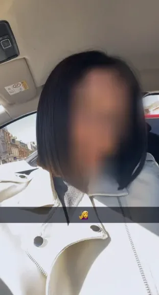 Christina, 24