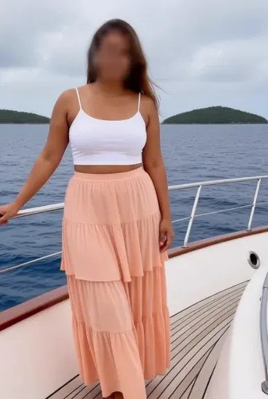 Fabienne, 32