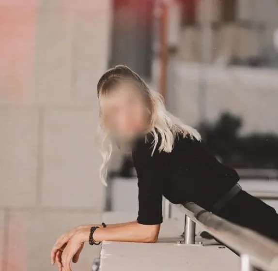 Maja, 40