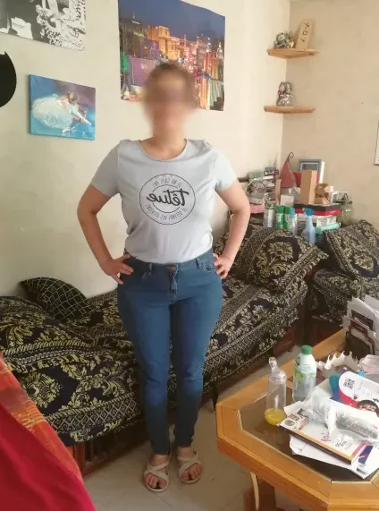 Manuela, 26