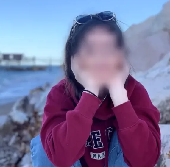 Marie, 32