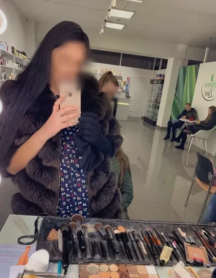 Nora, 39