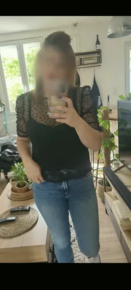Paula, 34