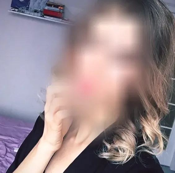 Annika, 32