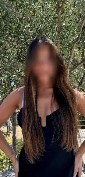 Jana, 35