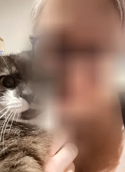 Leonie, 40