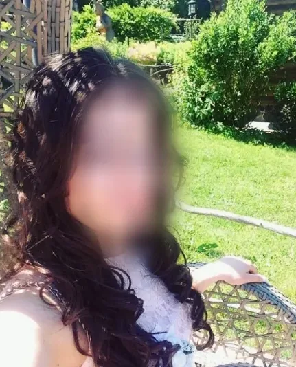 Leonie, 36