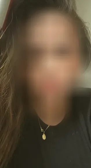 Melanie, 36