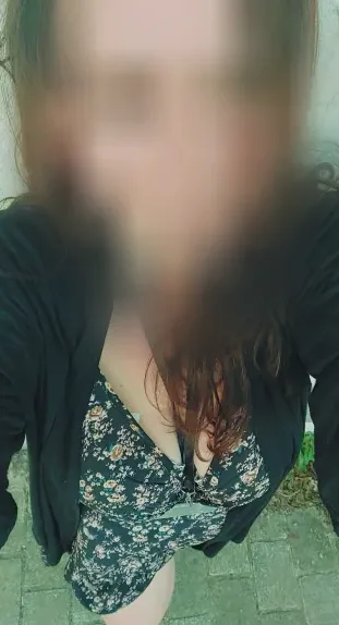 Theresa, 30