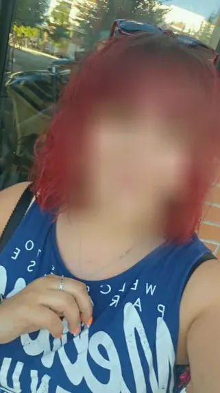 Yvonne, 28